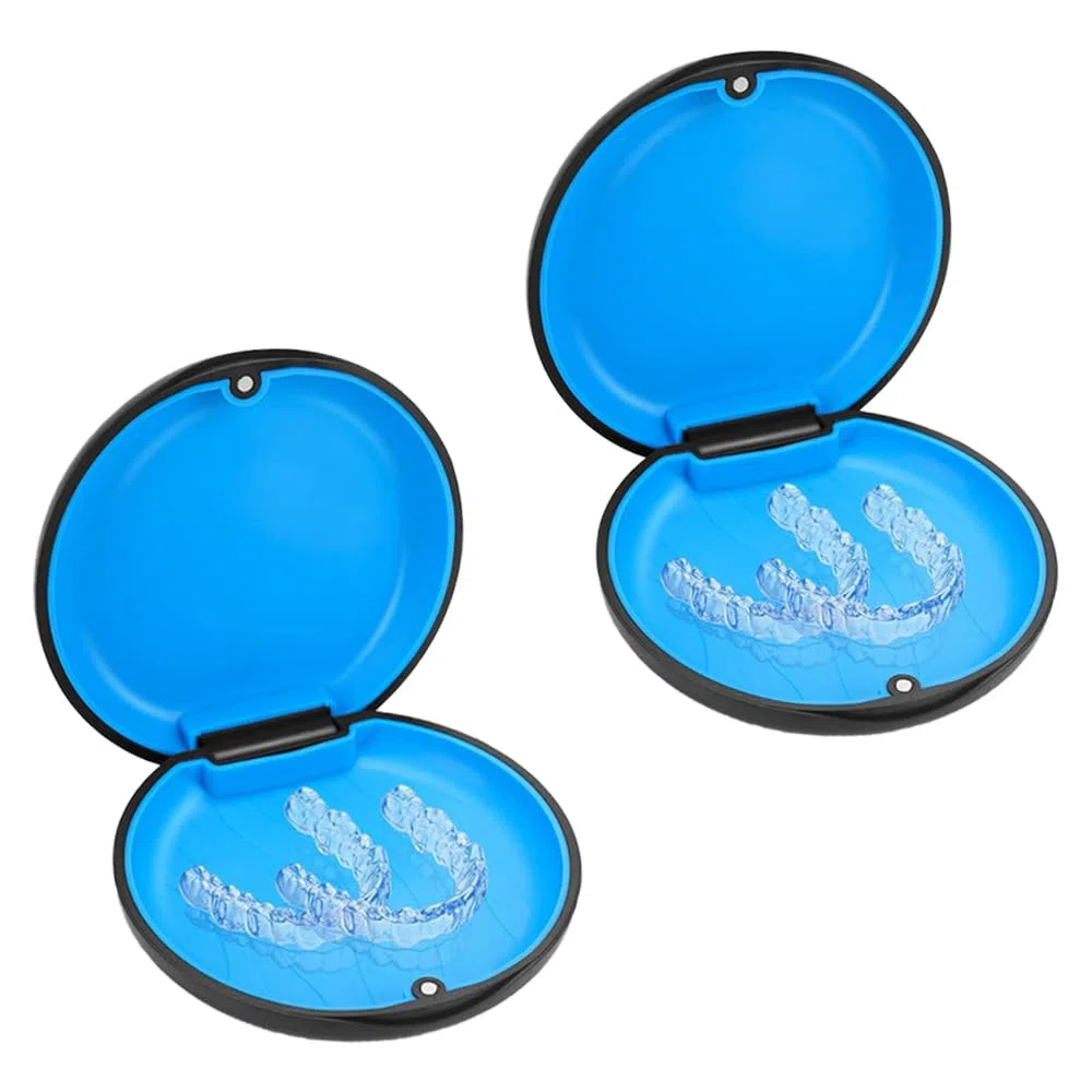 Invisalign - Juego de 2 cajas de retención magnéticas para ortodoncia dental, color negro y azul, funda delgada para aparatos ortopédicos, dientes falsos, hogar, oficina, viajes